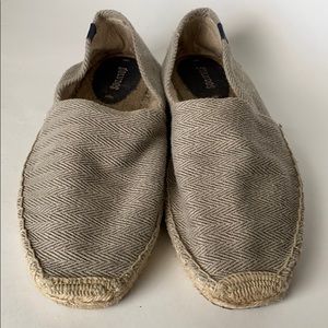 Saludos Tan Espadrilles size 11